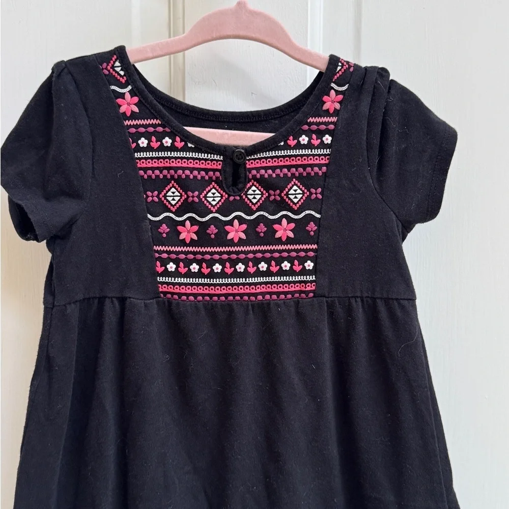 The Children's Place 3T Girls Black & Pink Aztec Ruffled Short Sleeve Dress - Picture 2 of 4